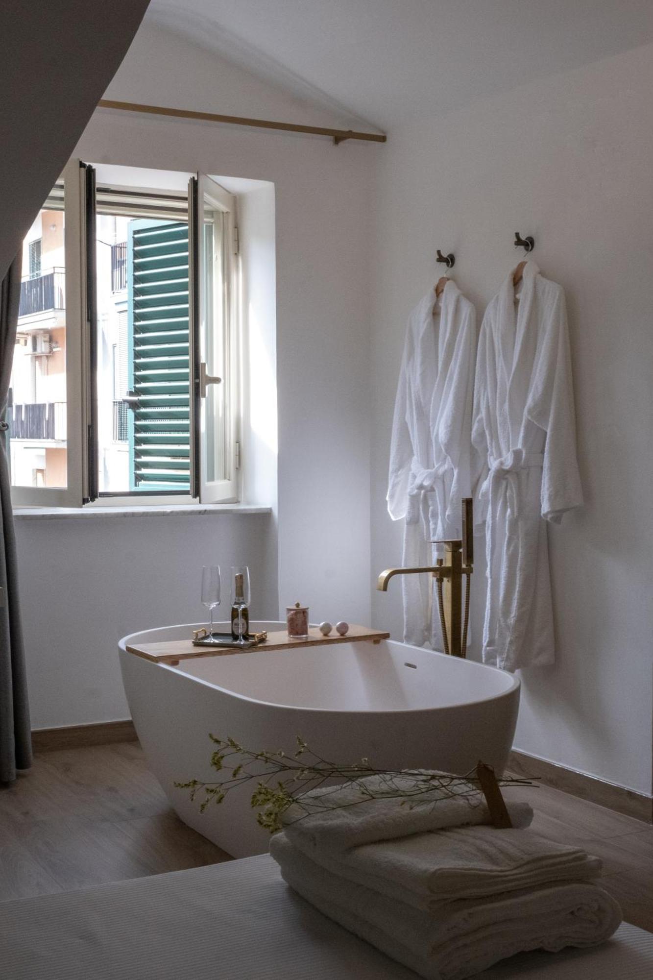 Coraline Deluxe Rooms Castellammare di Stabia Zewnętrze zdjęcie