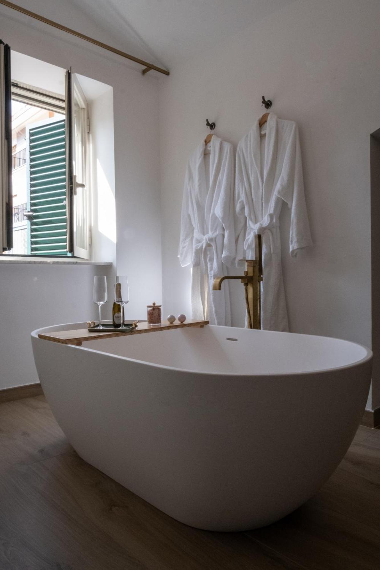 Coraline Deluxe Rooms Castellammare di Stabia Zewnętrze zdjęcie